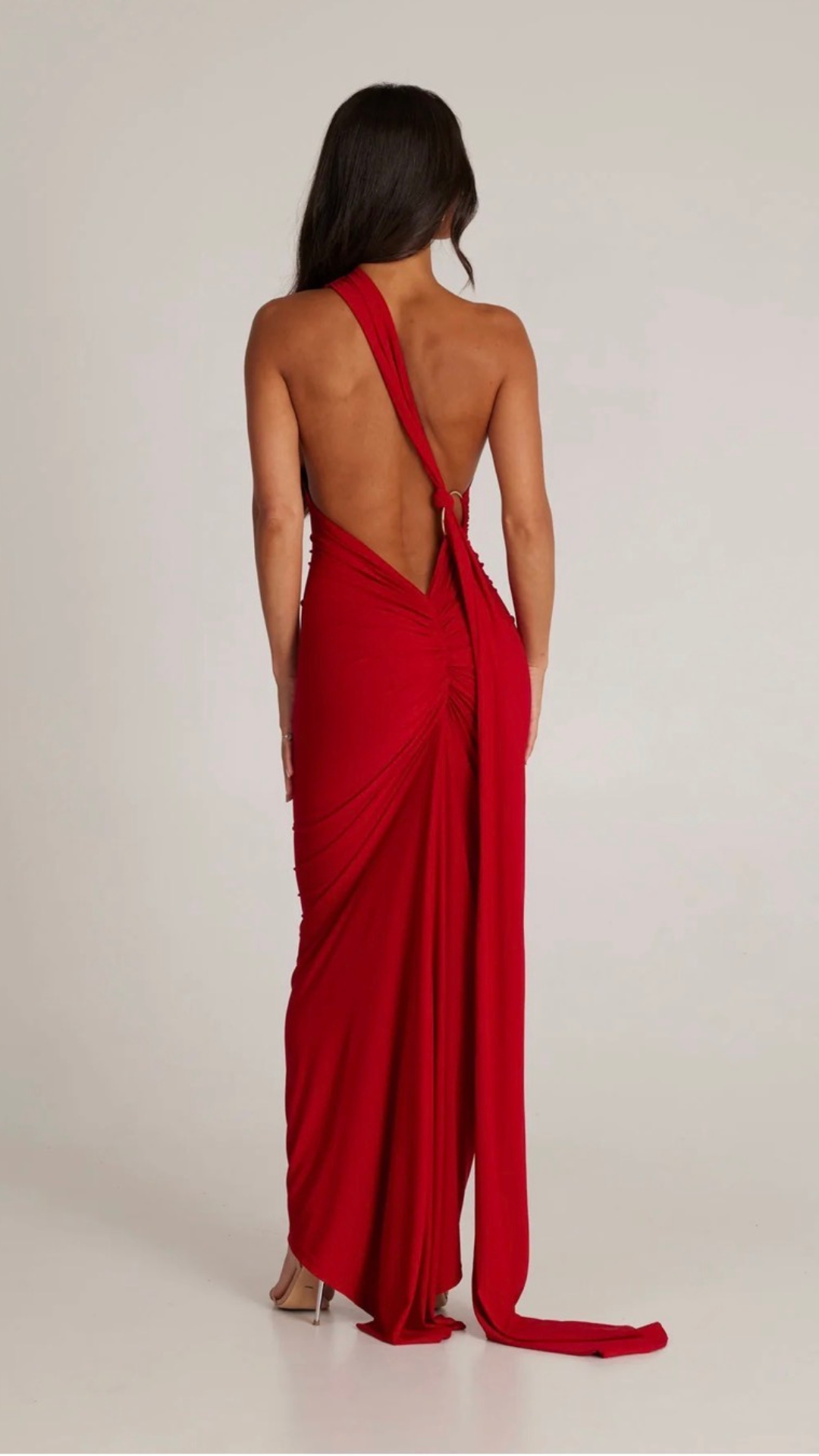 Veloura Elegantes Maxikleid mit einem Träger